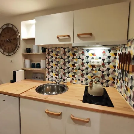 Vieille équipé Sans Ascenseur *