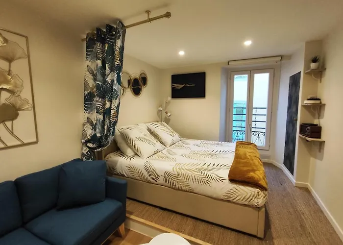 Vieille Equipe Sans Ascenseur *