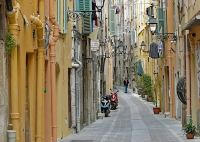 Vieille Equipe Sans Ascenseur Appartement Menton